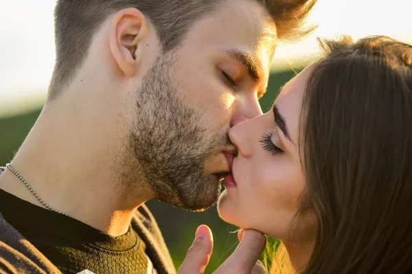 Lovely date. kissing couple portrait. delicate gorgeous kiss. man kiss woman. couple in love. I love you. Closeup mouths kissing. romantic relations. married couple kissing making love on honeymoon — Stock Photo, Image