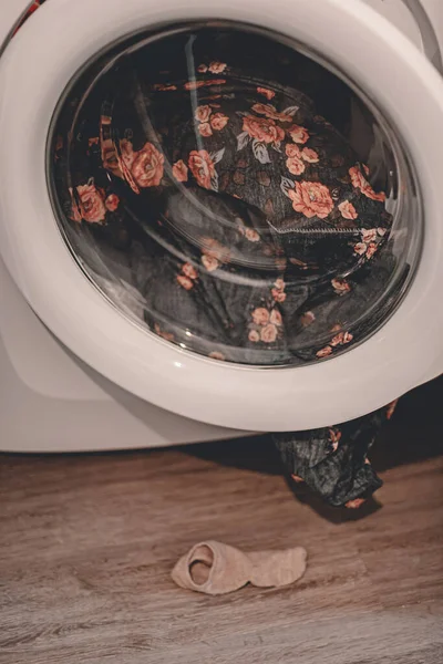 Καθαρισμός Και Οργάνωση Σπιτιού Ημέρα Μπουγάδας Προσέχεις Σπίτι Πλυντήριο Ρούχων — Φωτογραφία Αρχείου