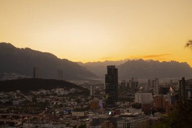 Monterrey Meksika 'da gün batımı manzarası
