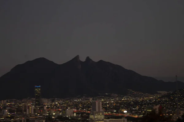 Vista del atardecer en Monterrey México —  Fotos de Stock