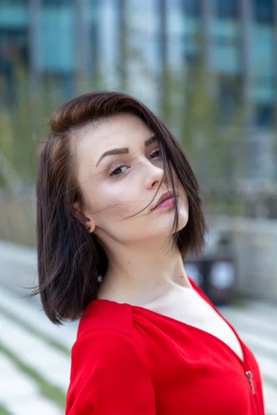 Portrait Girl Posing Outdoor — Stock Photo, Image