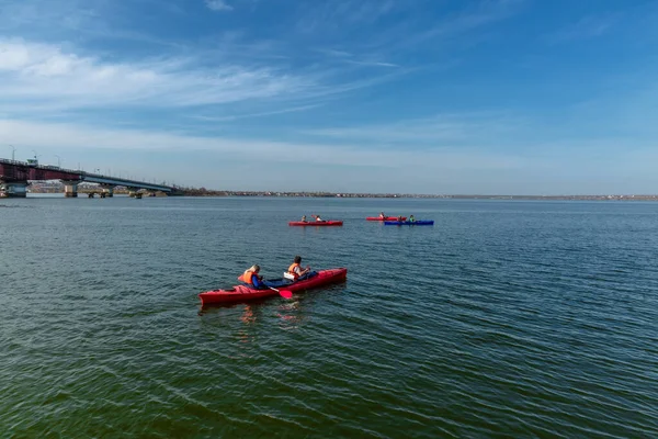 Gente Kayaks Flotando Mar — Foto de Stock