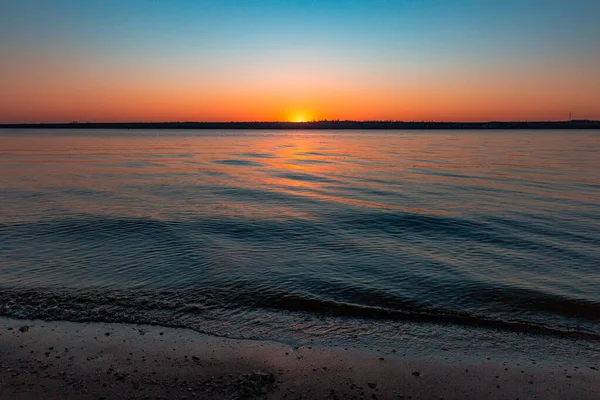 海の上の美しい夕日 — ストック写真