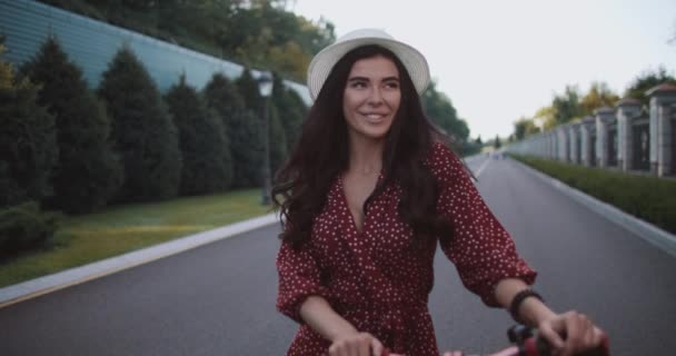 Woman Sundress Walking Park Beautiful Girl Smiling Frame Summer Street — Stock Video