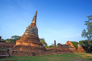 Asya dini mimari. Manzara ve hedefleri Pagoda Harabeleri antik Budist, Tayland seyahat