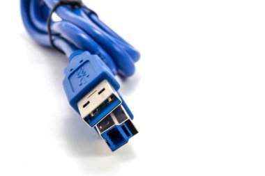 USB 3.0 izole kablosu beyaz arka plan