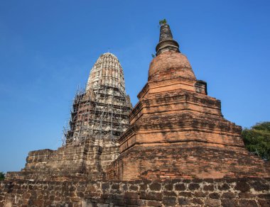 Asya dini mimari. Manzara ve hedefleri Pagoda Harabeleri antik Budist, Tayland seyahat