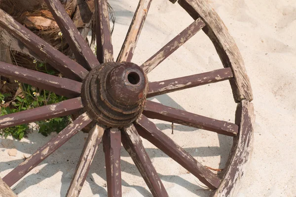 Old Wooden Wheel Spokes — Stock Photo, Image