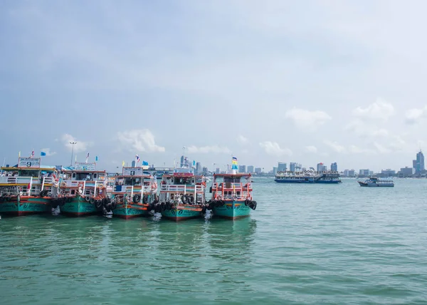 Bali Hai Pattaya Septiembre Puerto Barco Día Del Cielo Azul — Foto de Stock