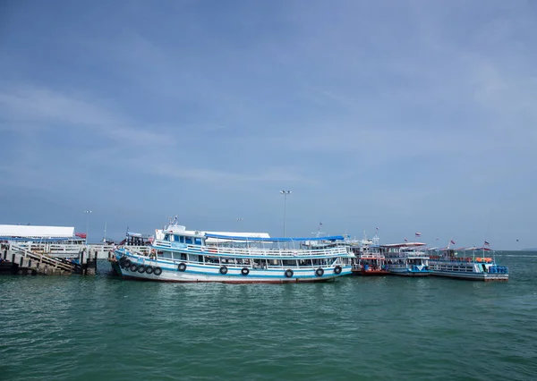 Bali Hai Pattaya Septiembre Puerto Barco Día Del Cielo Azul — Foto de Stock