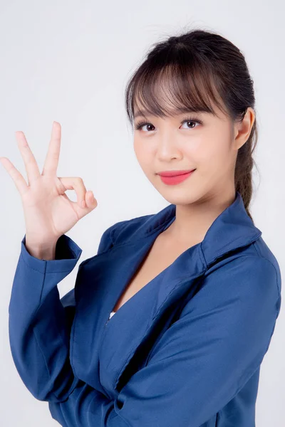 Potret wanita muda cantik asia bisnis wanita berdiri gestur o — Stok Foto