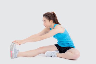 Güzel bir portre. Genç Asyalı kadın. Bacağı esnemiş.