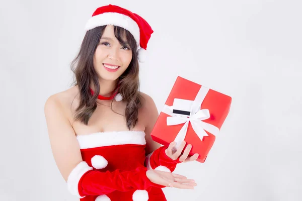 Bello ritratto giovane asiatico donna eccitato holding rosso regalo bo — Foto Stock