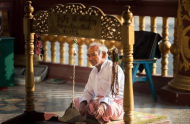 Adam Kuthodaw Tapınağı, Myanmar