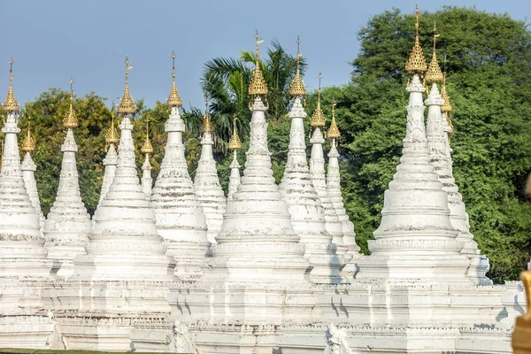 Sandamuni Pagoda stupas, Mandalay — Stockfoto