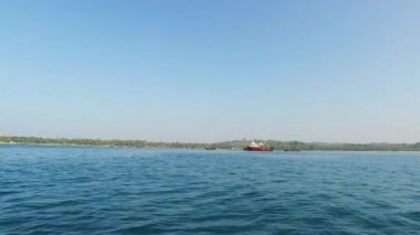 Gezi teknesi Napali Beach ile