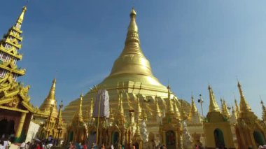 Shwedagon Pagoda ana stupa Yangon, Myanmar.