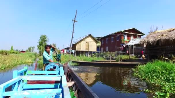Viaggio sul lago Inle con barca in Myanmar — Video Stock