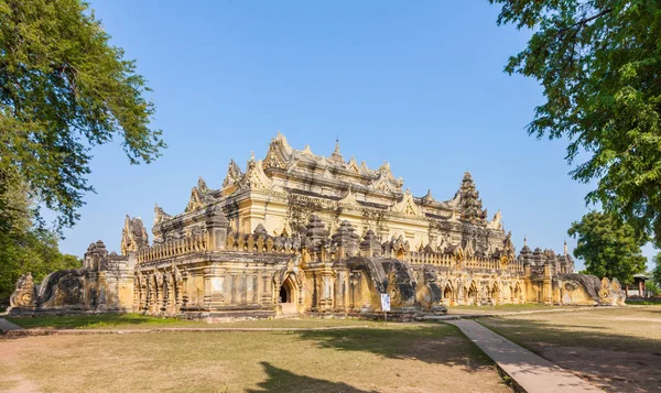 Монастырь Маха Аунгмье Бонзан Древнем Городе Инва Мандалай Мьянма — стоковое фото