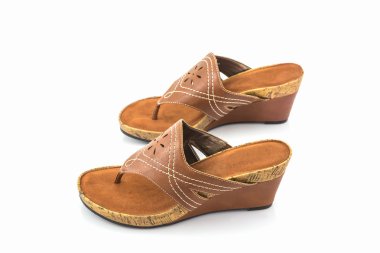 Kahverengi kadının ayakkabı.