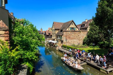 Colmar şehir Alsace bölgesinde.