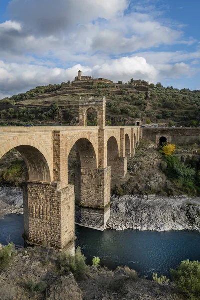 Roman Bridge Alcantara Arch Built 103 104 Crosses Tajo River — Stock Photo, Image