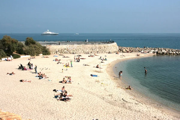 Antibes Francja Październik 2008 Plage Gravette Pod Ramparts Port Vauban — Zdjęcie stockowe