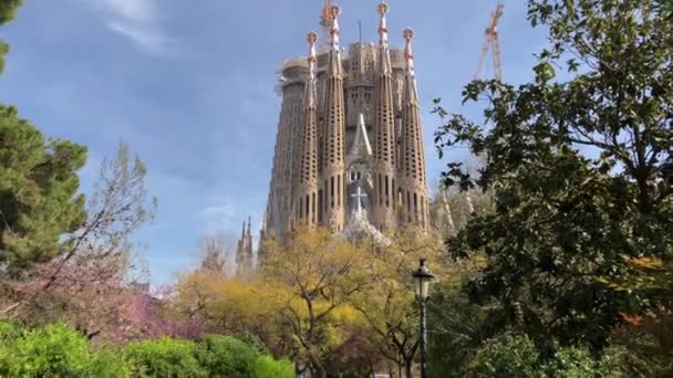 Bazilika Sagrada Familia Barceloně Mistrovské Dílo Antoniho Gaudího — Stock video
