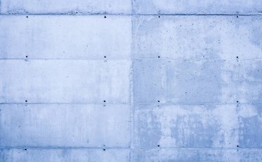 Davetiye veya endüstriyel arkaplan için soğuk mavi tonda beton bir duvar