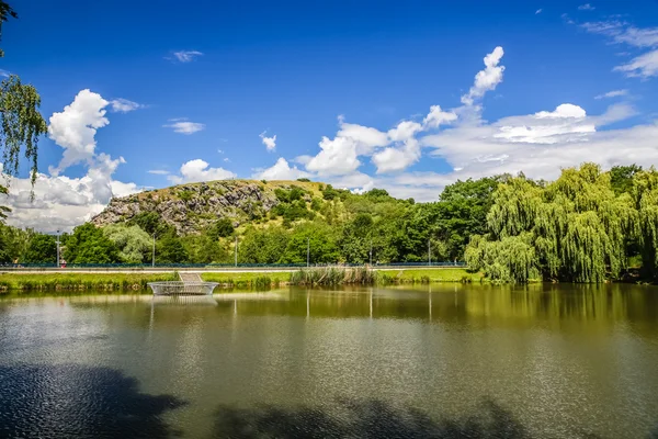 Lago Dzban In Wild Sarka - Praga, Repubblica Ceca — Foto Stock