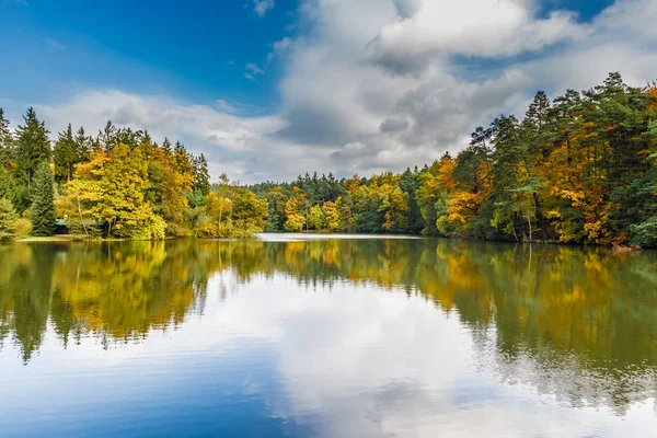 Svycar Pond - Voderady, Repubblica Ceca — Foto Stock