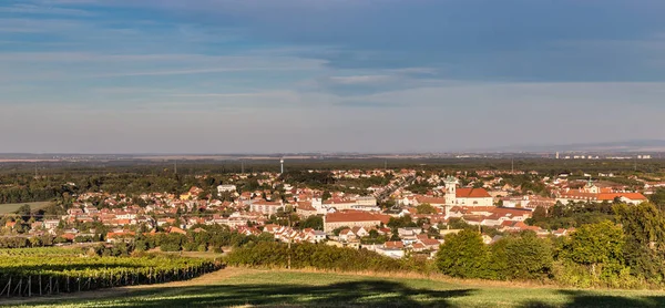 Veduta della città di Mikulov - Mikulov, Repubblica Ceca — Foto Stock