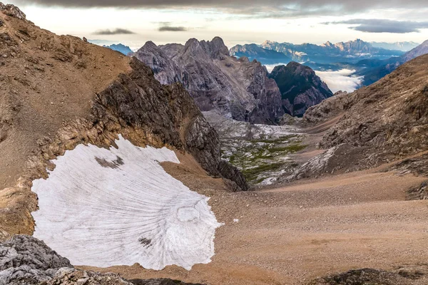 玛丽亚 · 维多利亚 Torrani-白云岩，意大利为视角 — 图库照片