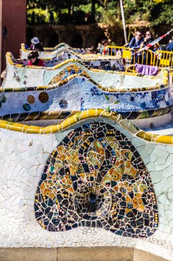 Mozaik tezgah - Park Guell, Barcelona, İspanya