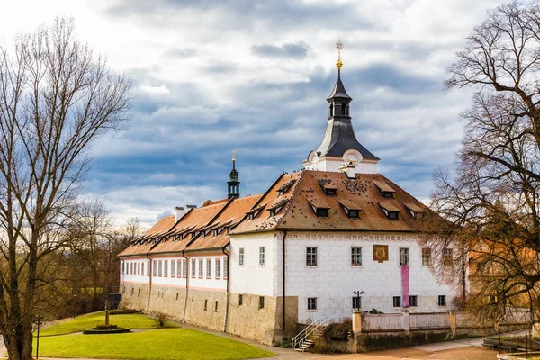 Dobrichovice zamek - Czechy — Zdjęcie stockowe