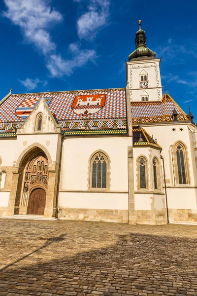 Iglesia de San Marcos - Zagreb, Croacia — Foto de Stock