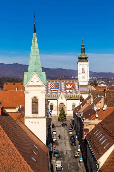 St.Mark och grekisk-katolska kyrkor-Zagreb, Kroatien — Stockfoto