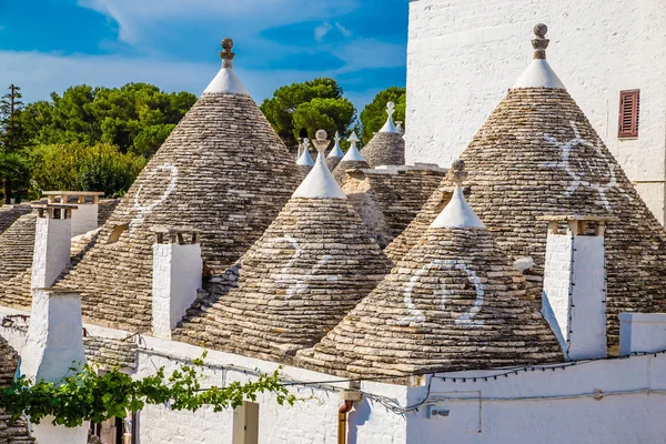 Daken Van Trulli Huizen Alberobello Apulië Regio Italië Europa — Stockfoto