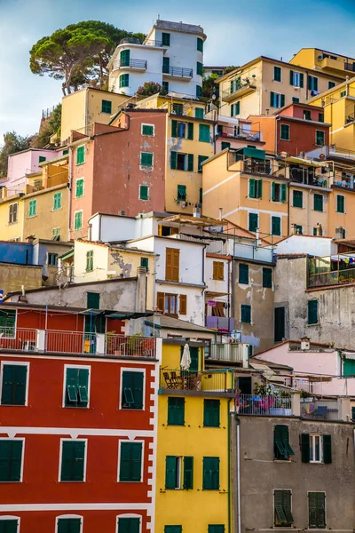 Färgglada byggnader - Cinque Terre, La Spezia, Italien — Stockfoto