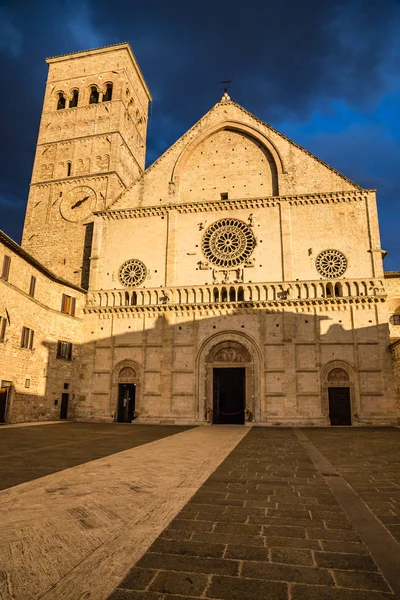 Catedral de San Rufino - Asís, Umbría, Italia — Foto de Stock