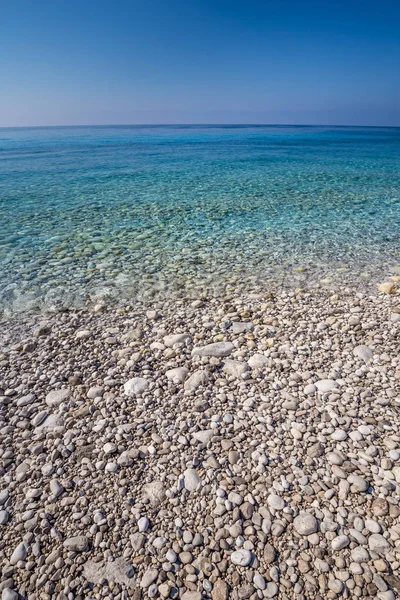 Pusta plaża - Dhermi Beach, Albania — Zdjęcie stockowe