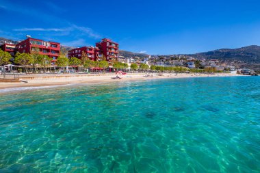 Himara Şehir Plajı - Vlore, Arnavutluk