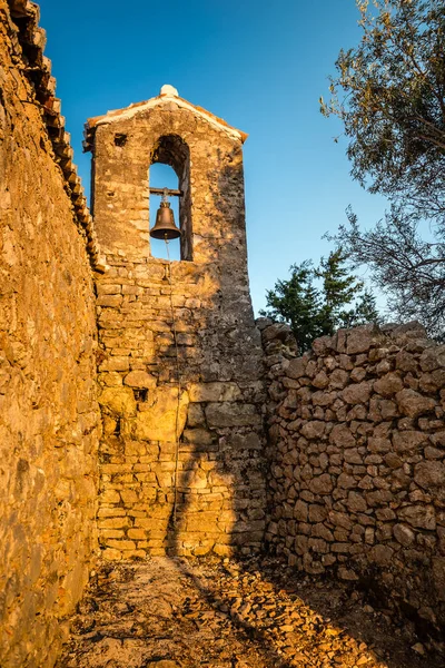 Bell Tower Of Himara Castle - Albanië, Europa — Stockfoto