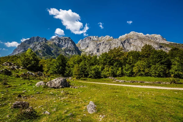 Prokletije National-Montenegro地貌 — 图库照片