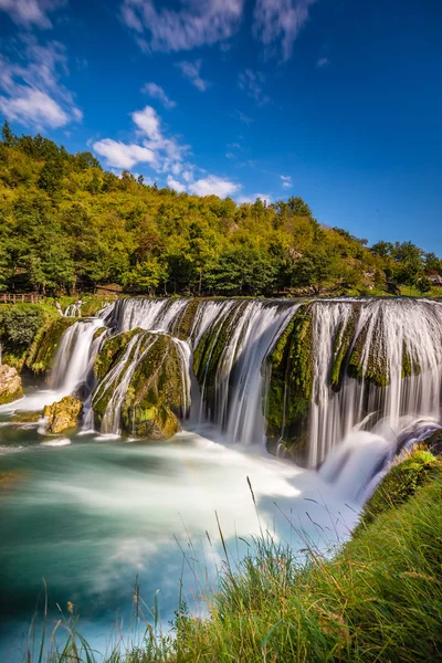 Strbacki Buk Cachoeira - Croácia e Bósnia Fronteira — Fotografia de Stock