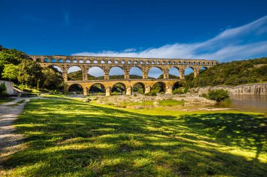 Roma Aqueduct Pont du Gard - Nimes, Fransa