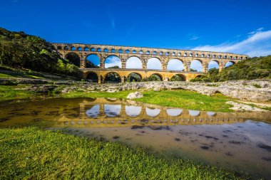 Roma Aqueduct Pont du Gard - Nimes, Fransa