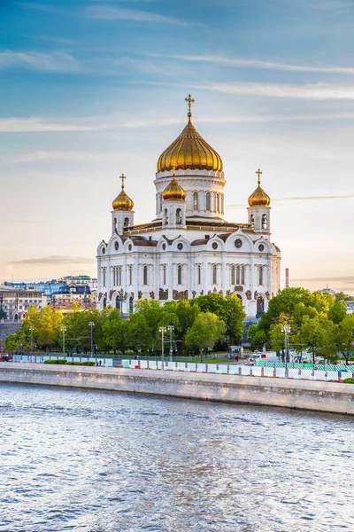 Собор Спасителя Христа - Москва, Росія — стокове фото