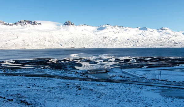 Sunny Icelandic Zimní Horská Krajina Djupivogur Východní Fjord Island Evropa — Stock fotografie