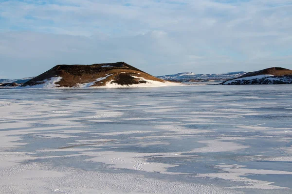Заморожене Крижане Озеро Міватн Кратери Псевдо Зимовий Пейзаж Ісландія — стокове фото
